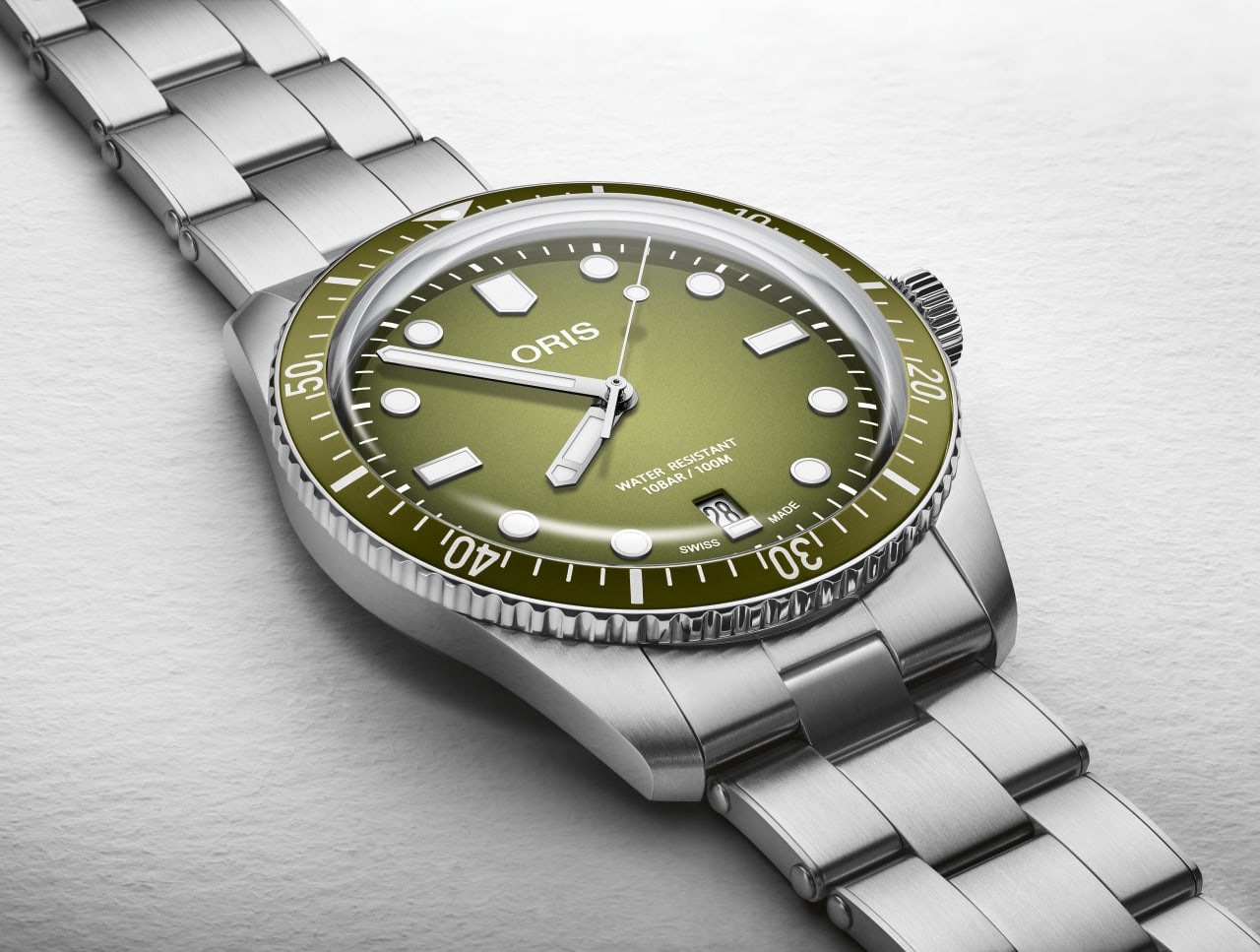 Oris - DIVERS DIVERS SIXTY‑FIVE, DATE - 01 733 7707 4057-07 8 20 18