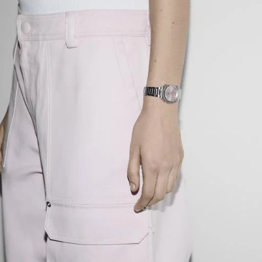 GUCCI G-Flat Watch, 24mm YA166501