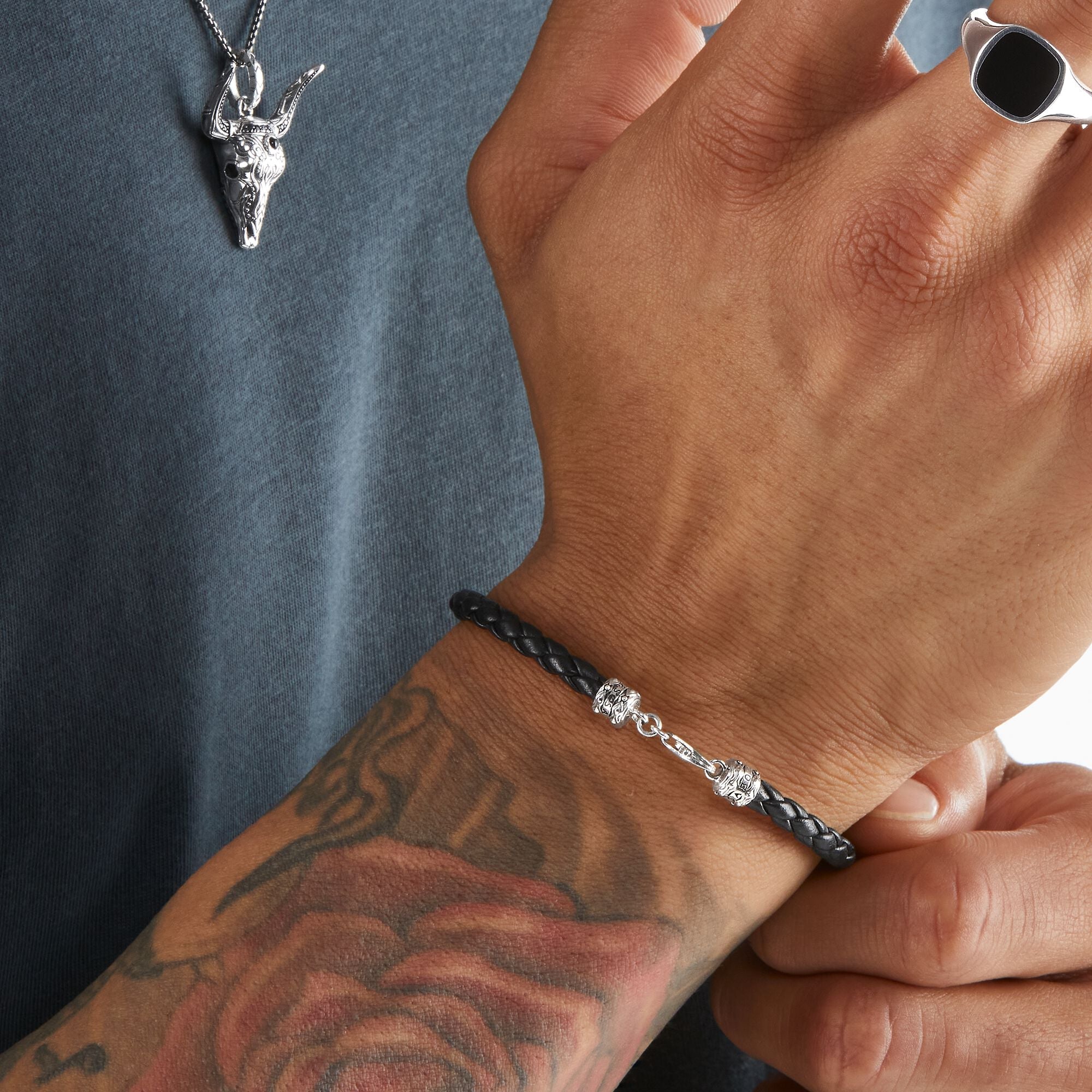 Thomas Sabo  Leather bracelet black A2011-682-11-L17